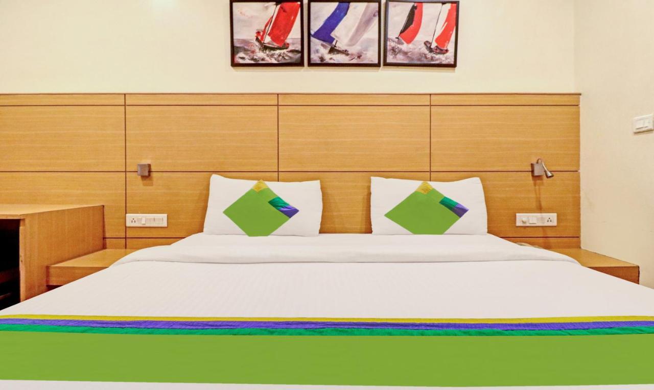 Treebo Galaxy Rooms Нью-Дели Экстерьер фото