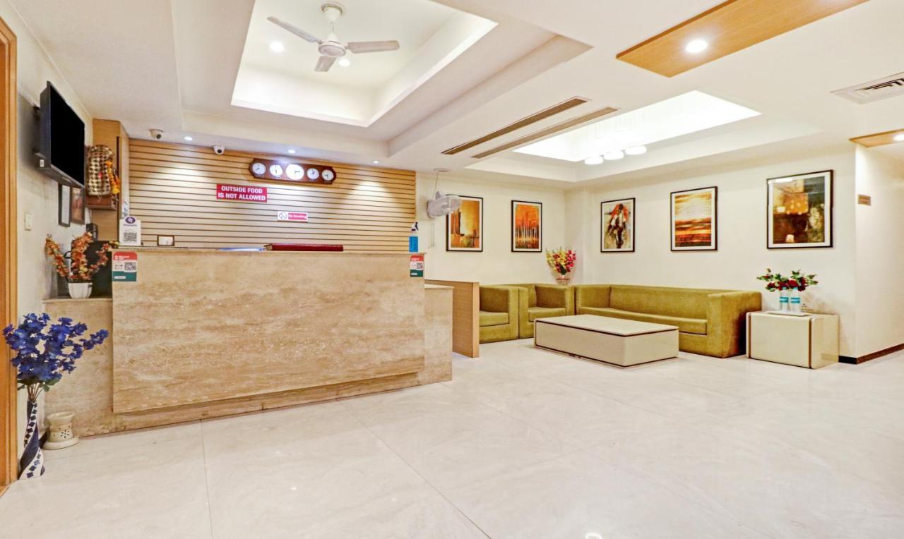Treebo Galaxy Rooms Нью-Дели Экстерьер фото